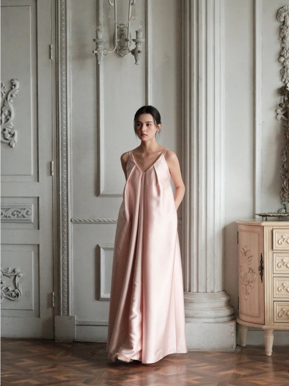 NWT Maison Amory Reign Maxi Dress - Elegant Flowing Formal Gown in Soft Pink - Picture 4 of 8
